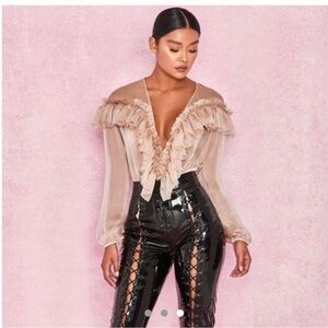 House of CB Anaya Ruffle Long Sleeve Bodysuit – Size Small – NWT – Sold Out